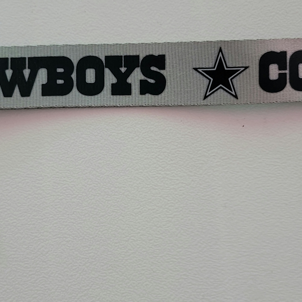 COWBOYS WRIST STRAP KEY CHAIN